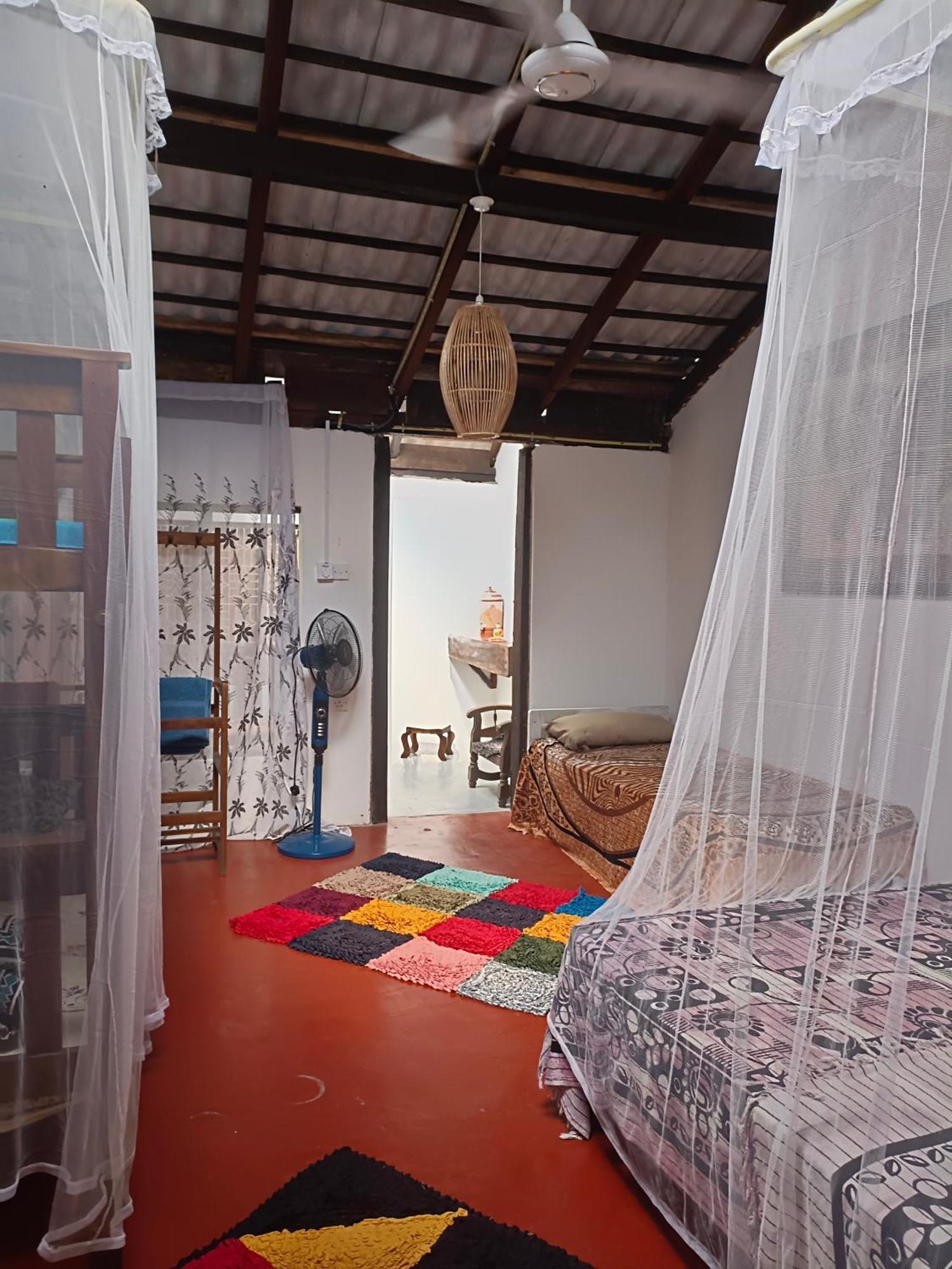 Mamisa Cafe, Home Stay Habarana Luaran gambar