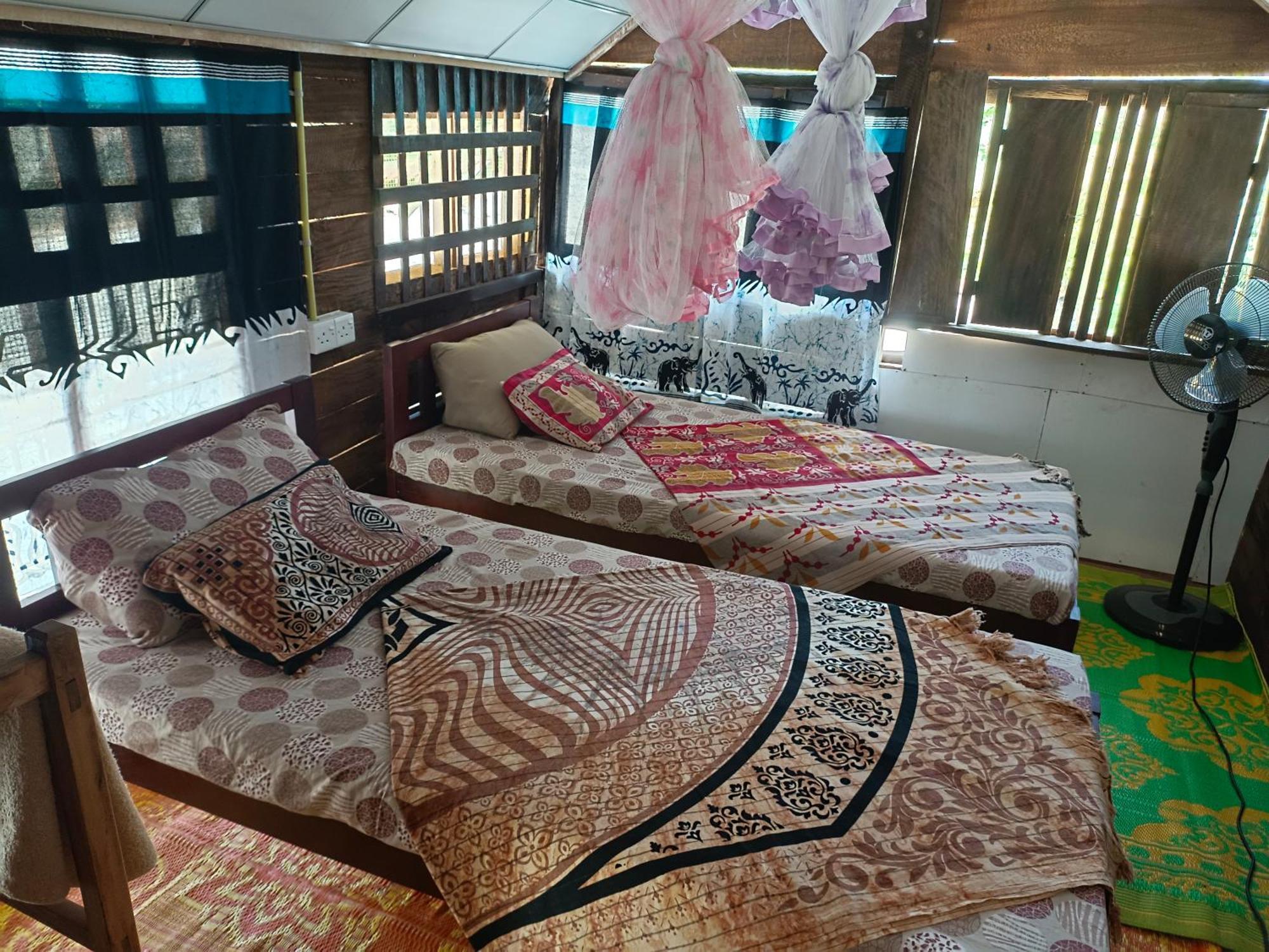 Mamisa Cafe, Home Stay Habarana Luaran gambar